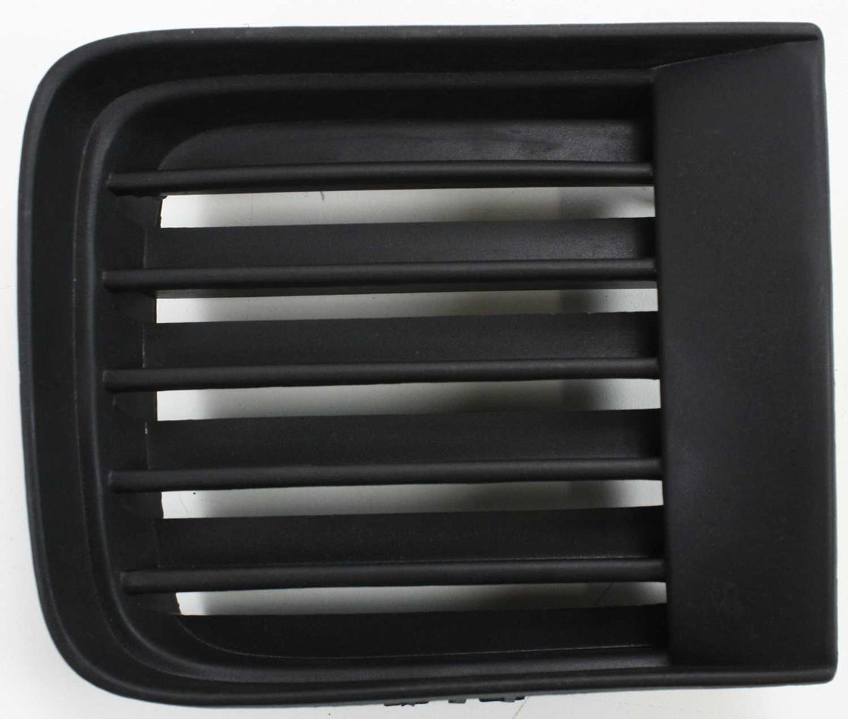 PATHFINDER 99-04 FRONT BUMPER GRILLE LH, Bumper Finisher, Inner, From 12-98